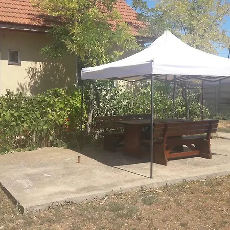 Casa Langa Lac * Limanu